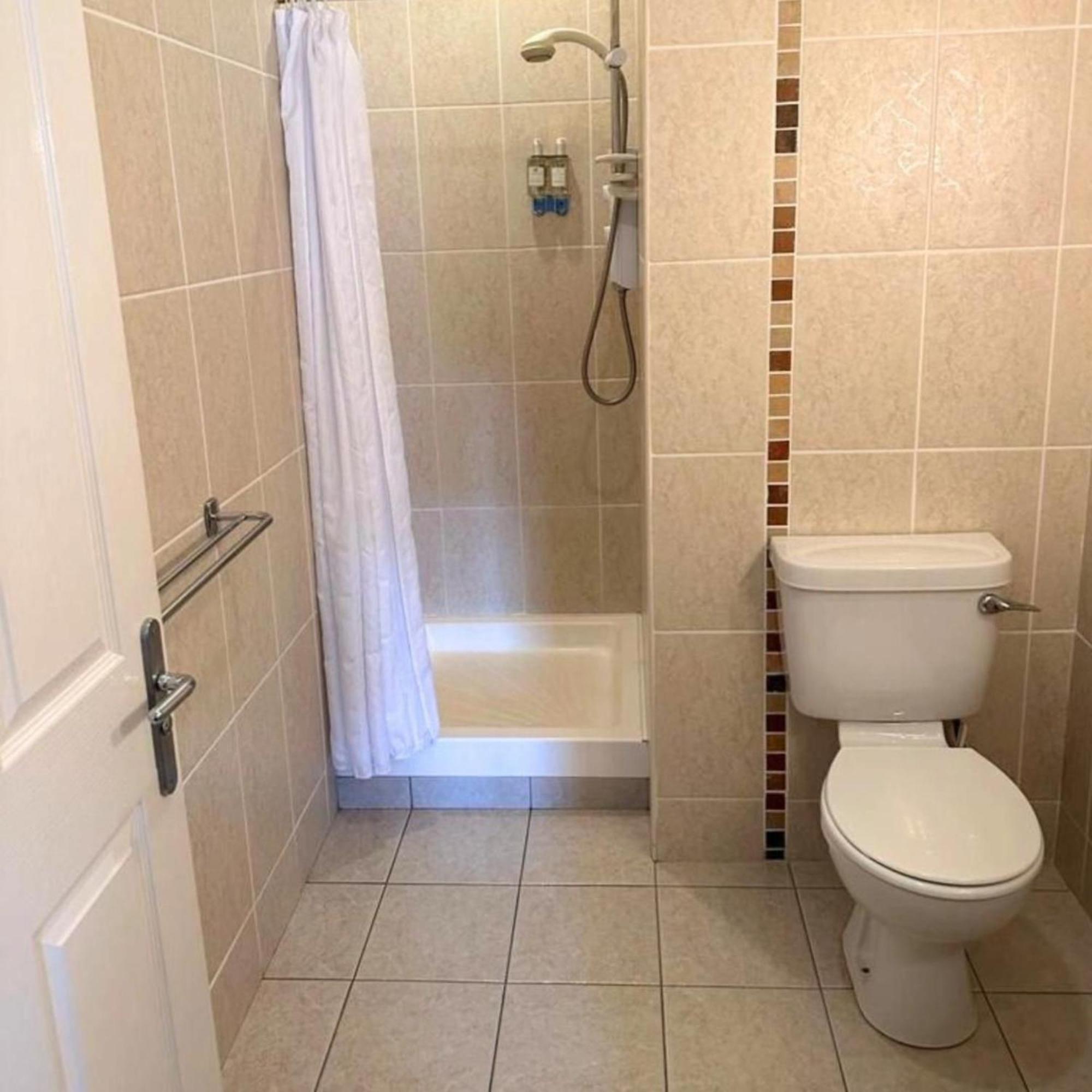 Spacious 2 Bedroom Apartment In Килларни Экстерьер фото